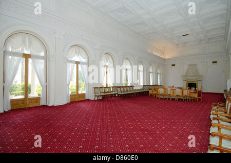 La grande sala conferenze, Grand Livadia Palace, maggiore Yalta, Crimea, Ucraina, Europa orientale Foto Stock