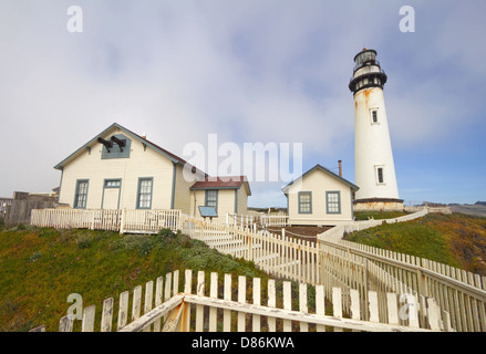 La Pigeon Point lighthouse sulla costa centrale della California Foto Stock