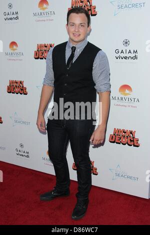 Los Angeles, California, USA. Il 20 maggio 2013. Noah Munck assiste Nickelodeon's ''Nicky Deuce " Los Angeles Premiere 20 maggio 2013 presso la Arclight Hollywood,CA.USA.(Immagine di credito: credito: TLeopold/Globe foto/ZUMAPRESS.com/Alamy Live News) Foto Stock