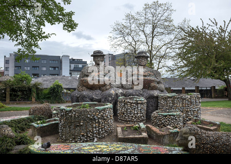 Scultura in London Fields Park Hackney Londra Foto Stock