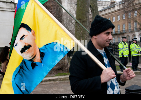 La protesta di Balochistan al di fuori di Downing Street protestando genocidio da occupazione del Pakistan. Foto Stock