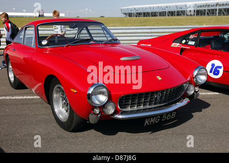 Anni Sessanta rosso Ferrari 250 GT LUSSO AUTO SILVERSTONE INGHILTERRA 17 Settembre 2012 Foto Stock