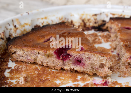 Strawberry apple pie basati sullo stampo di cottura Foto Stock