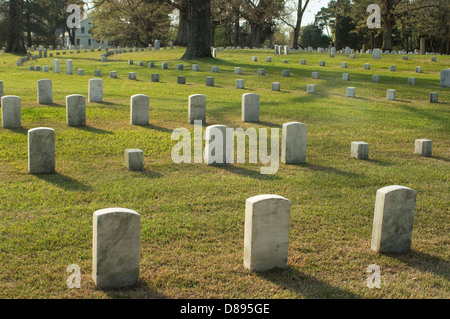Unione dei soldati, tombe Cimitero Nazionale, Shiloh National Military Park, Tennessee. Fotografia digitale Foto Stock