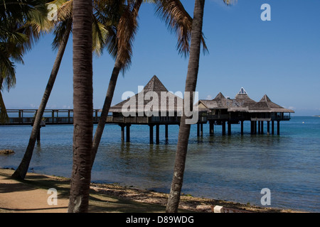 Pier off il Noumea fronte spiaggia, Nuova Caledonia, Polinesia francese. Foto Stock