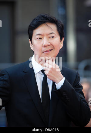 Ken Jeong assiste la premiere europeo dei postumi della sbornia parte III su 22/05/2013 presso Empire Leicester Square, Londra. Persone nella foto: Ken Jeong. Foto di Julie Edwards Foto Stock