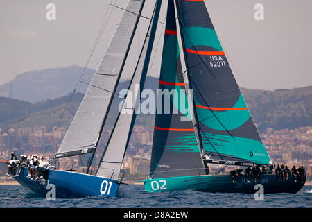 Barcellona, Spagna. Il 22 maggio 2013. L'Azzura e Quantum in stretta imbastitura del giorno uno a 40 Trofeo de vela Conde Godo del Real Club Nautico de Barcelona. Credit: Azione Plus immagini di sport/Alamy Live News Foto Stock