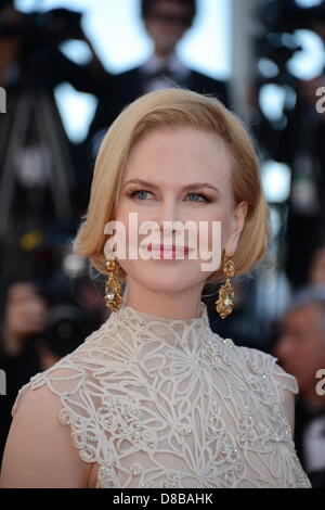 Cannes, Francia. Maggio 23, 2013. Attrice e membro del lungometraggio giuria Nicole Kidman arriva per la proiezione del film ''Nebraska'' alla 66ma edizione del Festival del Cinema di Cannes.(Immagine di credito: credito: Federico Injimbert/ZUMAPRESS.com/Alamy Live News) Foto Stock