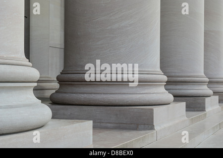 Le colonne e i passi Foto Stock