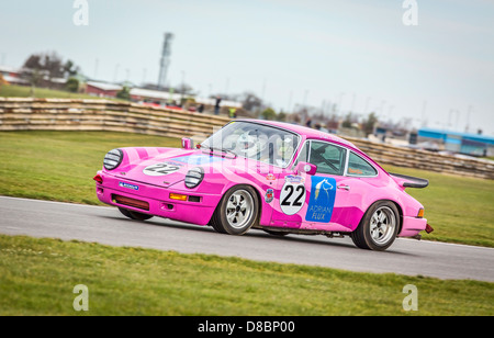 1979 Porsche 911 SC con driver Sarah Bennett-Baggs al 2013 CSCC Snetterton incontro, Norfolk, Regno Unito. Foto Stock