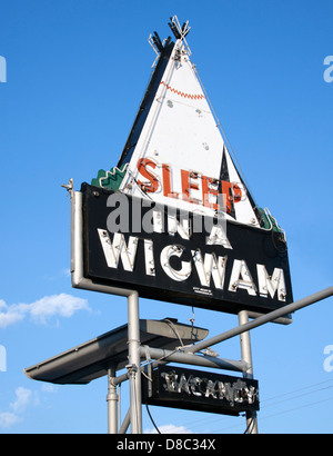 Wigwam Motel sign in grotta City Kentucky Foto Stock