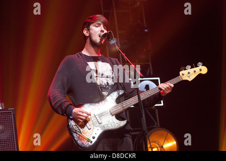 Kodaline, basata a Dublino irish rock alternativo quartet giocando inmwt arena in Derry a radio1's one big weekend. Essi erano originariamente noto come 21 richieste. Foto Stock