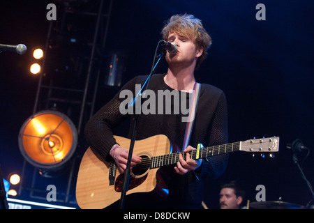 Kodaline, basata a Dublino irish rock alternativo quartet giocando inmwt arena in Derry a radio1's one big weekend. Essi erano originariamente noto come 21 richieste. Foto Stock