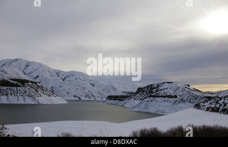 La fortuna del serbatoio di picco a Boise, Idaho durante il periodo invernale coperto di neve. Foto Stock