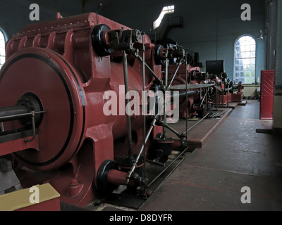 Rosso di avvolgimento del motore di marcia a Astley Pit, Astley verde, Tyldesley, Manchester, Lancashire, Regno Unito M29 7JB Foto Stock