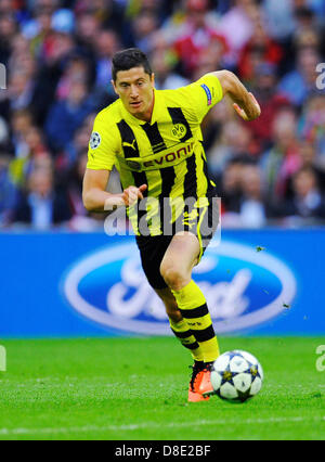 Calcio: European Champions finale di League Cup, Borussia Dortmund vs FC Byern Monaco di Baviera in stadio di Wembley, London, Regno Unito su 25.05.2013 --- Robert Lewandowski (BVB) Foto Stock