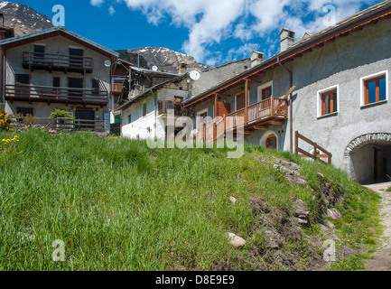 Europa Italia Provincia di Torino Piemonte Orsiera Rocciavriè Park Usseaux il villaggio di montagna Foto Stock