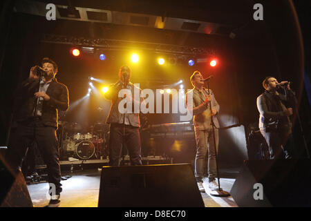 Berlino, Germania, Maggio 26th, 2013. British boy gruppo 'Blu' performing live in C-Club di Berlino in Germania, Maggio 26th, 2013. Credito: DPA/Alamy Live News Foto Stock