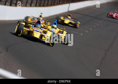 24 maggio 2013 - Indianapolis, Indiana, Stati Uniti - Indycar, Round 5, Indianapolis, Indy 500 , IN, STATI UNITI D'AMERICA, 17-27 maggio 2013, TOWNSEND BELL, Panther Racing (credito Immagine: © Ron Bijlsma/ZUMAPRESS.com) Foto Stock