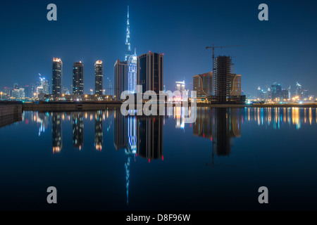 Skyline di Dubai, Business Bay, EMIRATI ARABI UNITI Foto Stock