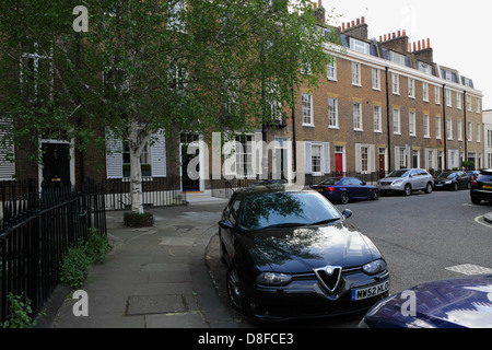 Proprietà in Bloomfield Terrace fuori di Pimlico Road, una tranquilla ed elegante zona vicino a Sloane Square area di Londra. Foto Stock