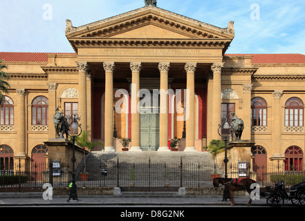 L'Italia, sicilia, Palermo Teatro Massimo, Foto Stock