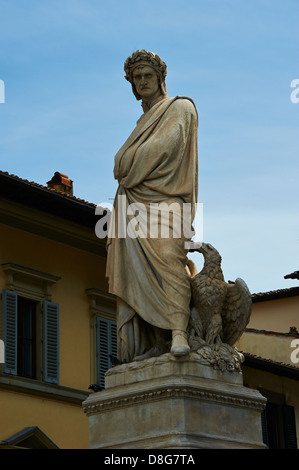 Monumento a Dante Allighieri in Piazza Santa Croce a Firenze Sito Patrimonio Mondiale dell'UNESCO, Toscana, Italia, Europa Foto Stock