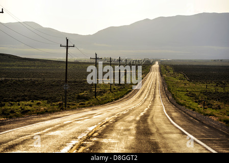 Autostrada 36 nel grande bacino zona dello Utah. Foto Stock