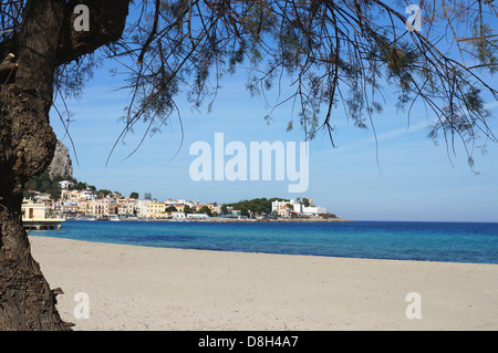 Spiaggia di mondello in Sicilia Foto Stock