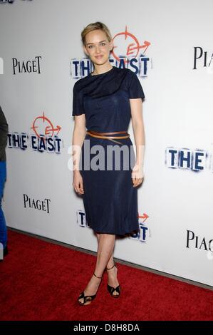 Los Angeles, Stati Uniti d'America. Il 28 maggio 2013. Jess Weixler presso gli arrivi per l Oriente Premiere, Arclight Hollywood, Los Angeles, CA Maggio 28, 2013. Foto Da: Michael Germana/Everett raccolta/Alamy Live News Foto Stock