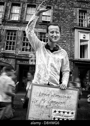 Lasciare un messaggio per la MP britannico David Cameron , satira in agosto il Festival di Edimburgo REGNO UNITO Foto Stock