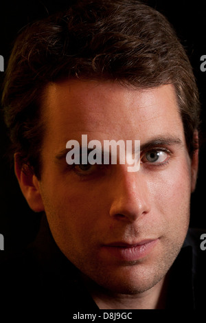 Mark Beaumont, il nuovo record di lunga distanza ciclista scozzese, avventuriero, emittente, documentarista e autore. Foto Stock