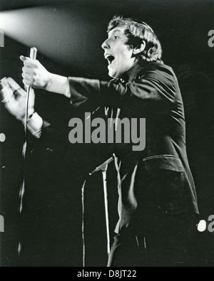 CHRIS FARLOWE inglese il cantante rock in aprile 1967. Foto Stock