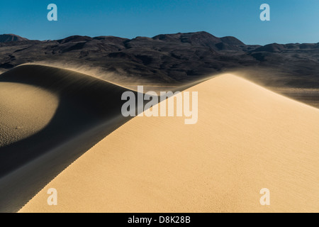 Dune di soffiaggio - Valle di Eureka Foto Stock