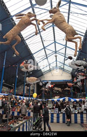 Mercato arti e mestieri, Abergavenny Market Hall, Monmouthshire, Gwent, Wales, Regno Unito, Gran Bretagna, Europa Foto Stock