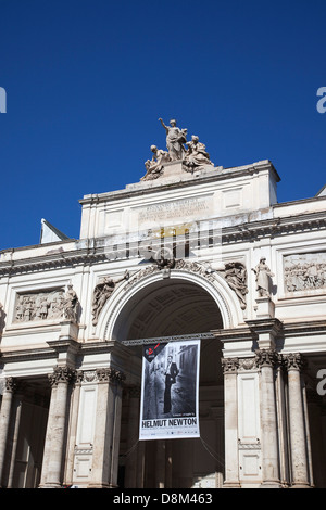 Italia Lazio Roma, Palazzo delle Esposizioni della facciata, progettato da Pio Piacentini, Foto Stock