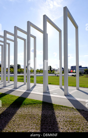 Vicolo dei cancelli del paradiso, Bertha Klingberg Square, Schwerin, Germania Foto Stock