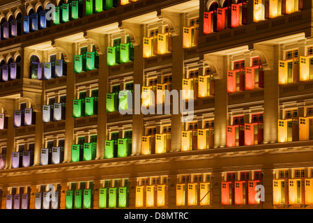 Gli edifici del patrimonio con vetri colorati in Singapore Foto Stock