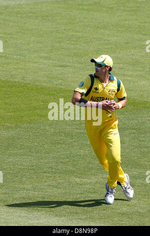 Cardiff, Galles, UK. Il 1 giugno 2013. L'Australia Starc Mitchell durante l'ICC Champions Trophy pre torneo warm up international cricket match tra Australia e West Indies a Cardiff Galles Stadio su Giugno 01, 2013 a Cardiff, nel Galles. (Foto di Mitchell Gunn/ESPA/Alamy Live News) Foto Stock