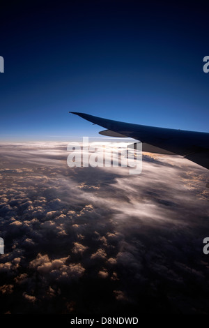 Vista dall'aereo, nuvoloso, sunset Foto Stock