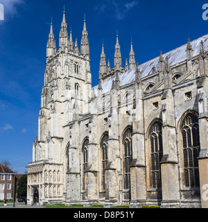 Il grand stile gotico della Cattedrale di Canterbury Kent England Regno Unito Foto Stock