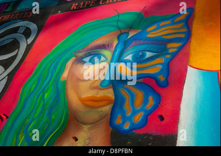 Una sezione di un gesso dipinto al 2013 Imadonnari Street Painting Festival di Santa Barbara CA Foto Stock