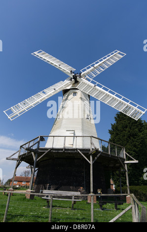 Il mulino a vento di Woodchurch nel Kent Foto Stock