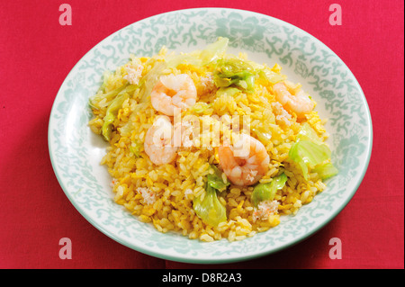 Riso fritto con gamberetti Foto Stock