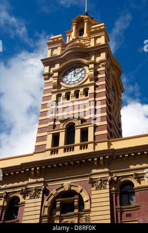 Torre dell Orologio la stazione di Flinders Street Melbourne Victoria Australia Foto Stock