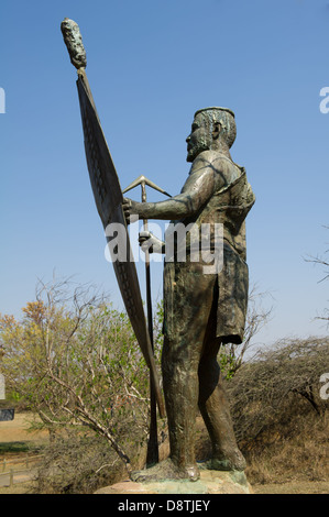 Statua di re Cetshwayo, Ondini Heritage Site, Ulundi, Sud Africa Foto Stock