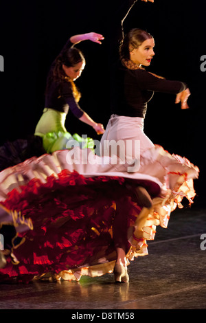 Ballerini di flamenco, Yjastros Dance Company, Rodey Theatre, Albuquerque, Nuovo Messico USA Foto Stock