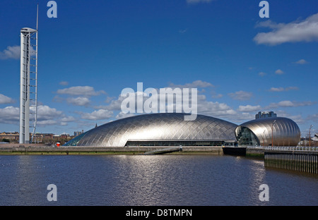 Torre di Glasgow, Glasgow Science Centre e il Teatro IMAX al Prince's Dock sul fiume Clyde a Glasgow Scozia Scotland Foto Stock