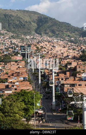 Cavo della metropolitana, Vista di Medellin, Colombia Foto Stock