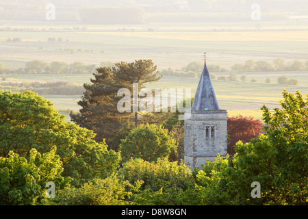 St .Clemente la chiesa nel villaggio di Worlaby in Lincolnshire settentrionale su una soleggiata sera primaverile in Maggio Foto Stock